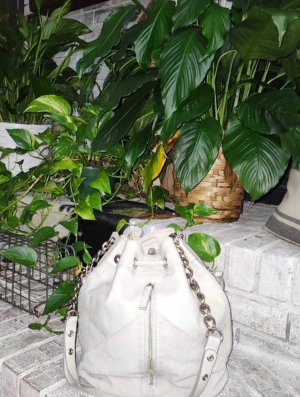 Marc Fisher Drew Bucket/ Crossbody Bag Beige Leather & Suede Combo W/ Dust Bag